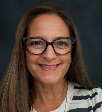 julie-davis-leadership Julie Davis